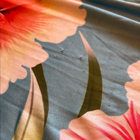 Floral Off-Shoulder Maxi Dress - Picture 6 of 7